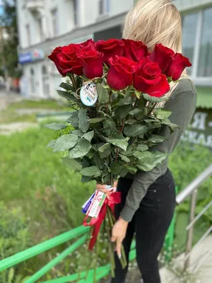 Уникальные фотографии 100 роз, готовые к загрузке