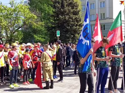 1000 человек: Индивидуальные размеры и форматы изображений