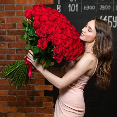 Фотография 101 розы 50 см на веб-сайте