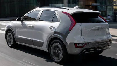 Изображения Kia Niro 2023: Новые углы обзора