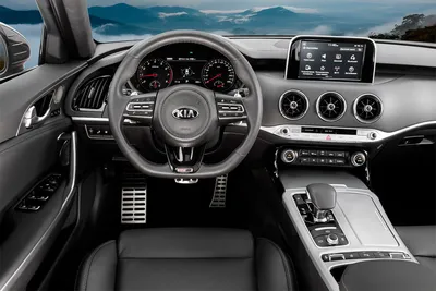 2023 Kia Stinger: Downloadable images for your car-themed podcast