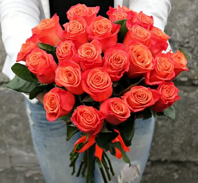 Изображение розы 25 роз 70 см: выбор размера