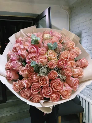 Фотка 51 роза 80 см в формате jpg с яркими цветами