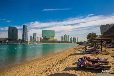 Фото пляжей Абу-Даби: красота моря и песка на вашем экране