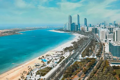Фотографии пляжей Абу-Даби в формате 4K