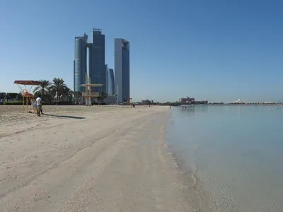 Фотографии пляжей Абу-Даби 2024 года в хорошем качестве