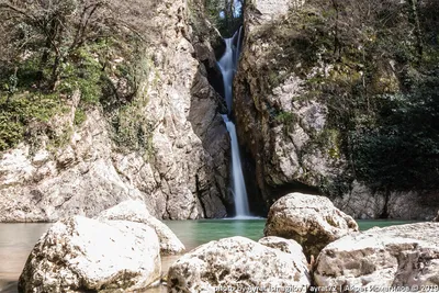 Фото Агурских водопадов в HD качестве.