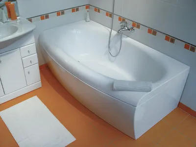 Фото акриловой угловой ванны с возможностью скачивания