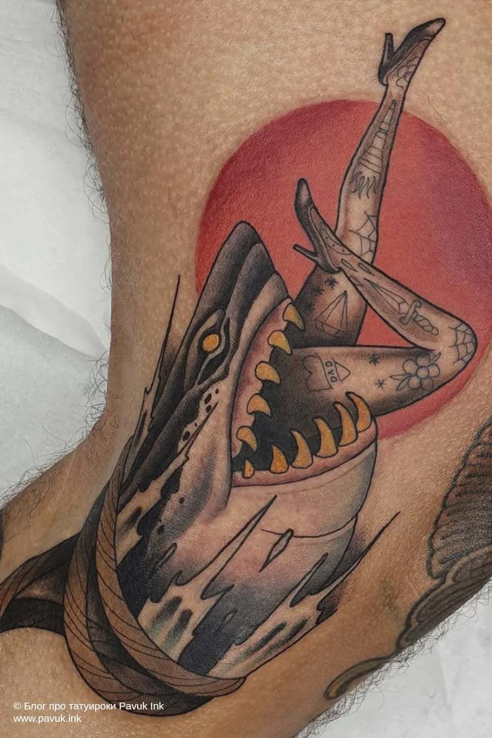 Тату (татуировка) Акула: значение и эскизы женские и мужские