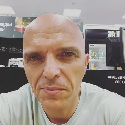 Картинка Александра Шоуа в формате jpg для сохранения