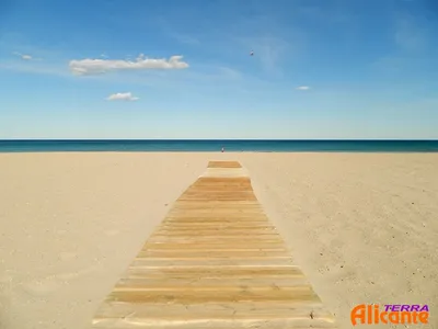 Аликанте: Пляжи, чтобы насладиться жизнью