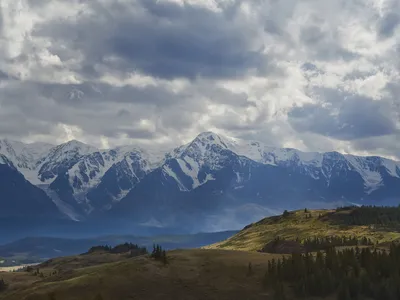 Фотографируйте величественные пейзажи Алтайских гор