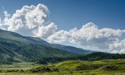 JPG фотографии Алтайских гор - качественные снимки в популярном формате