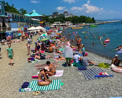 Фото Алушта пляж - скачать в разных форматах (JPG, PNG, WebP) бесплатно и в хорошем качестве