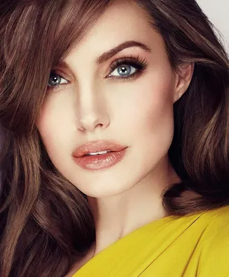 Анджелина Джоли на фото: идеальное сочетание стиля и элегантности