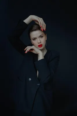 Прекрасная Анна Богомолова на фото в JPG