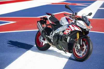 Изображение Aprilia RSV4 RR в высокой детализации