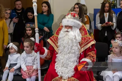 Великолепные снимки Армянского Деда Мороза - лучший выбор для поздравлений