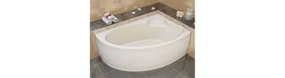 Фотография ассиметричной ванны в хорошем качестве