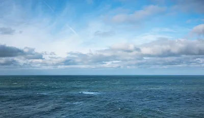 Фоны океана в 4K: Погрузись в красоту Атлантики.