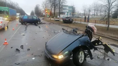 Фото автомобильной аварии с участием мотоциклов