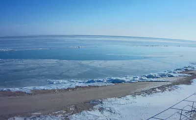 Ледяное волшебство: Азовское море зимой