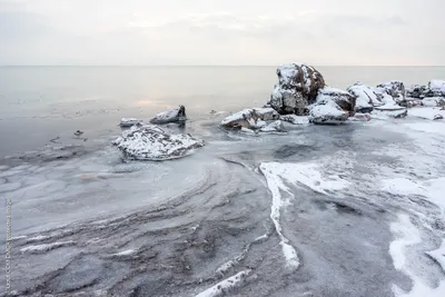 Ледяной шик: Изображение Азовского моря зимой