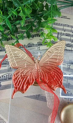 Красочные изображения бабочек на шторы: подарите своему дому особый шарм