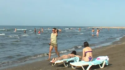 Бакинки на пляже: фото в высоком разрешении (HD, Full HD, 4K)