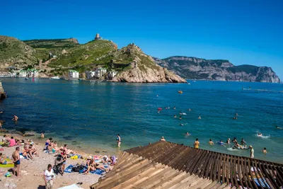 Картинки пляжа Балаклава Крым в формате WebP в HD качестве
