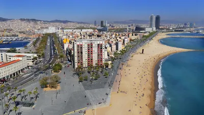 Фото Барселона пляж - фотографии пляжей с архитектурными объектами