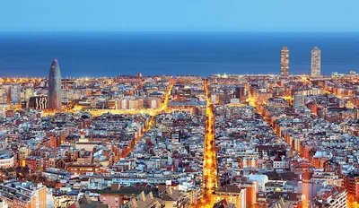 Барселона в зимнем наряде: Фотка для любого вкуса и размера