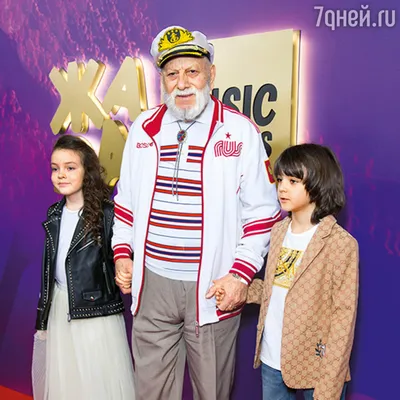 Фото, картинки, изображения: Бедрос Киркоров для вас