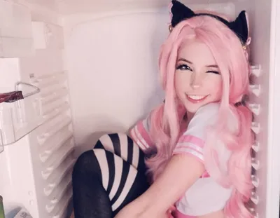 Фото Belle Delphine: абстрактный образ с использованием графических фильтров, jpg