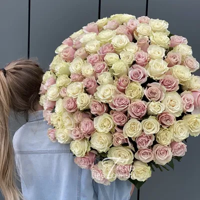 Картинка с розами в белом и розовом - подарок для вас