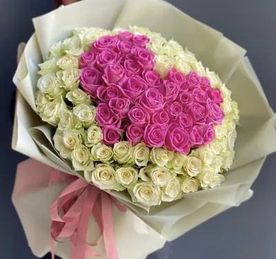 Розы в бело-розовых оттенках - наслаждайтесь свежестью и ароматом