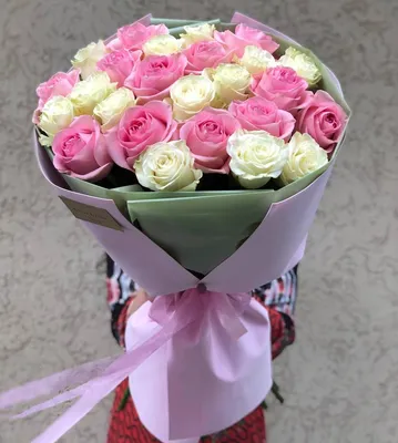 Фото роз в белых и розовых оттенках - красота в каждой детали