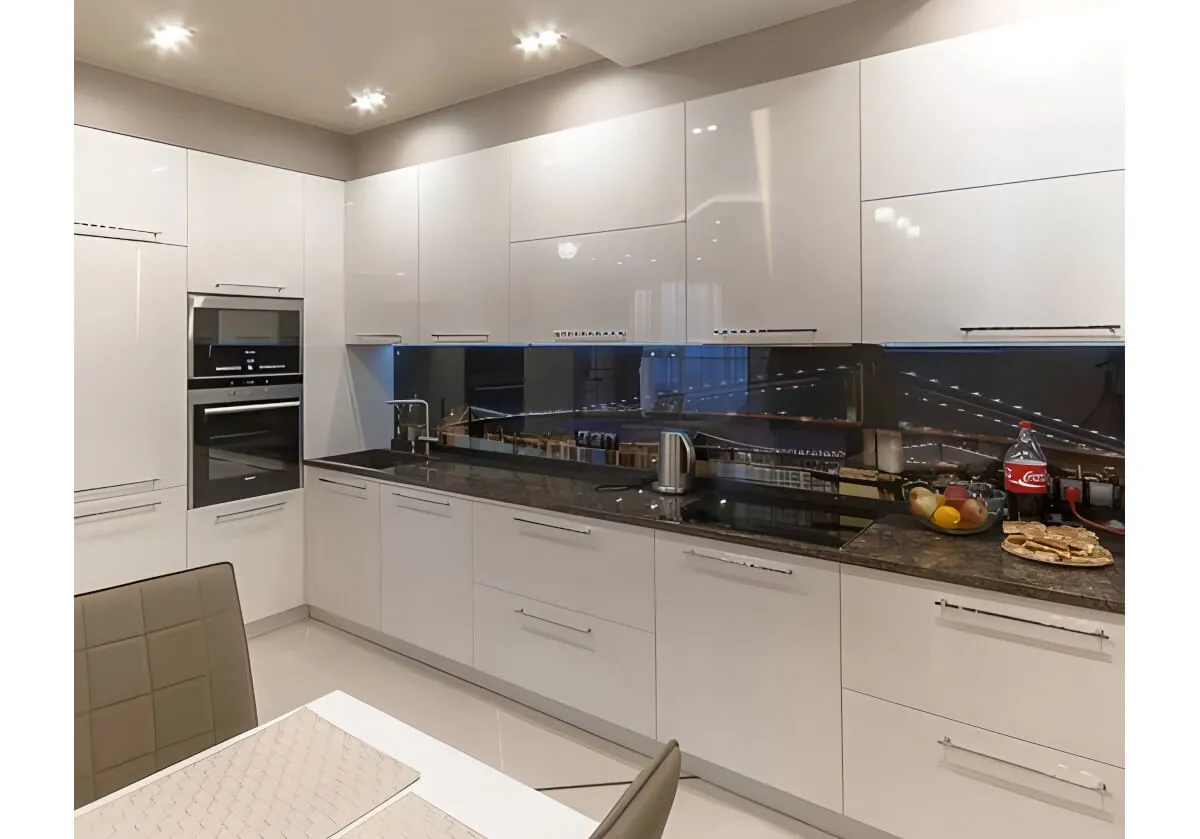 Глянцевые поверхности в интерьере кухни | Строительство и дизайн | Дзен