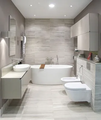 Ванная комната с белым кафелем: современный стиль