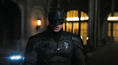 Фото Бэтмена из фильма: захватывающая сцена битвы