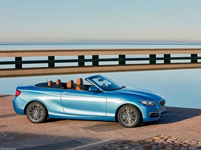 Фото BMW 2 Series Convertible 2023 в высоком разрешении