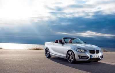 BMW 2 Series Convertible 2023 на фото: лучшие углы и ракурсы