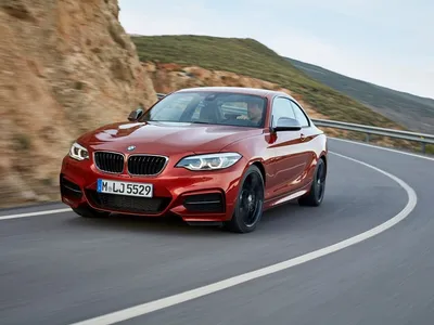 Красивые фотографии BMW 2 Series Coupe 2023 для вашего настольного фона