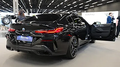 Фото BMW 8 Series Gran Coupe 2023 в движении