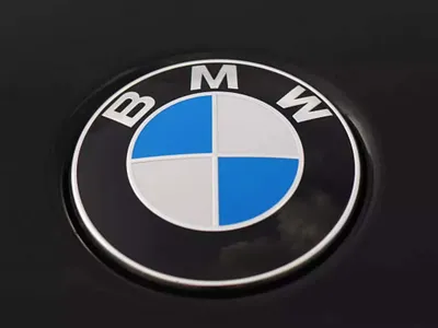 Новые электрокары BMW Electric Vehicles 2023 на фото