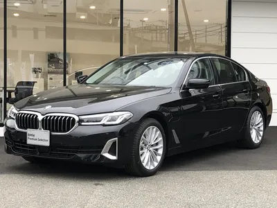 Свежие фото BMW M550i xDrive 2023