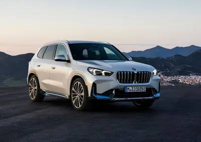 BMW X1 2023: Скачайте изображение в высоком качестве