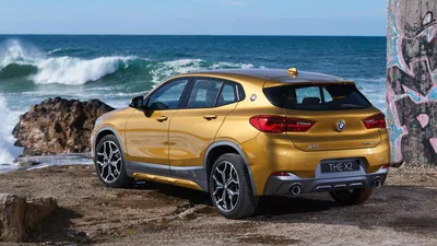 BMW X2 2023: Фотографии в движении