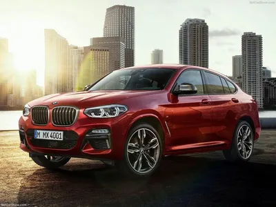 Новые фото BMW X4 2023 на сайте