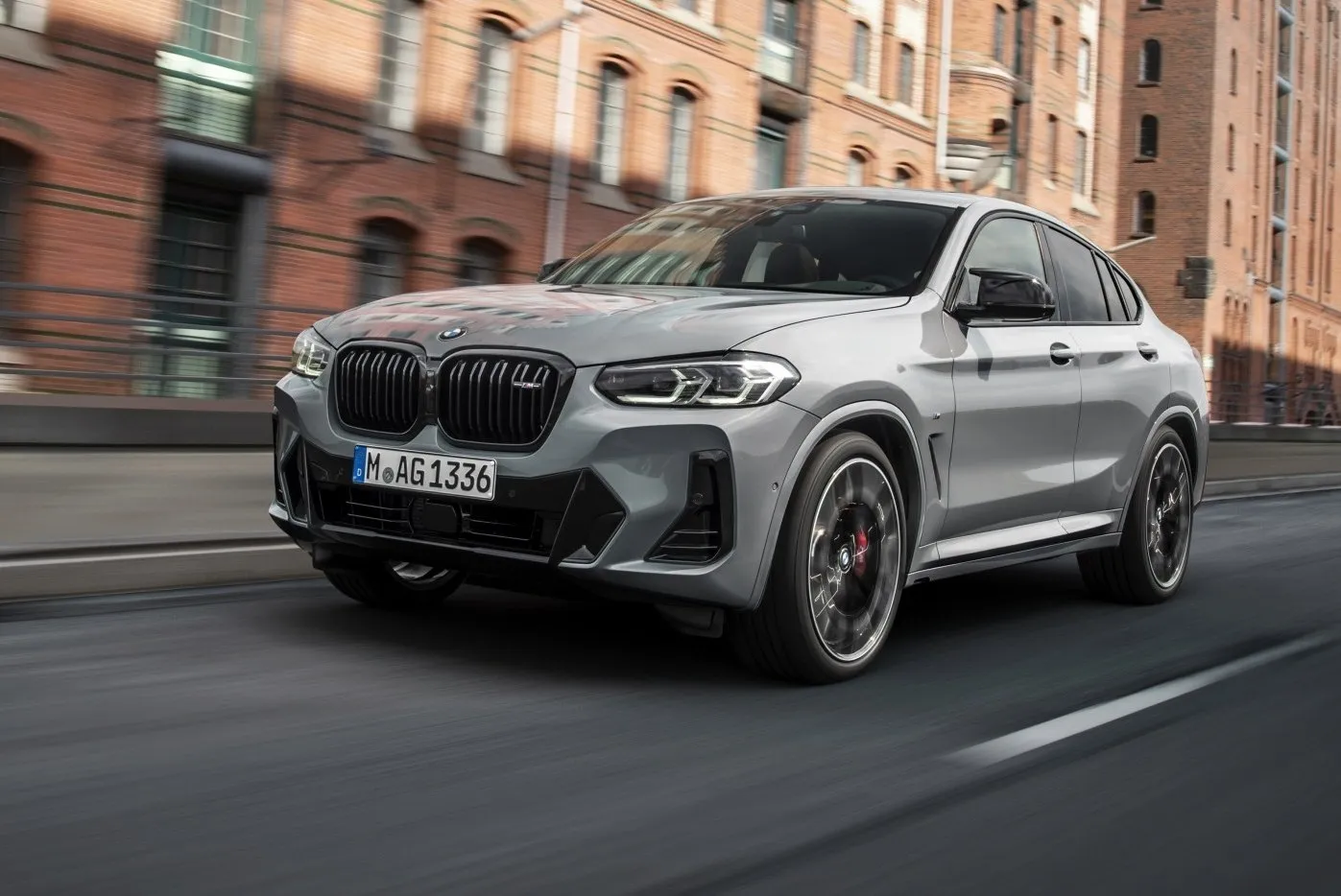 BMW X4 2023: фото на мобильный телефон | BMW X4 2023 Фото №104578 скачать